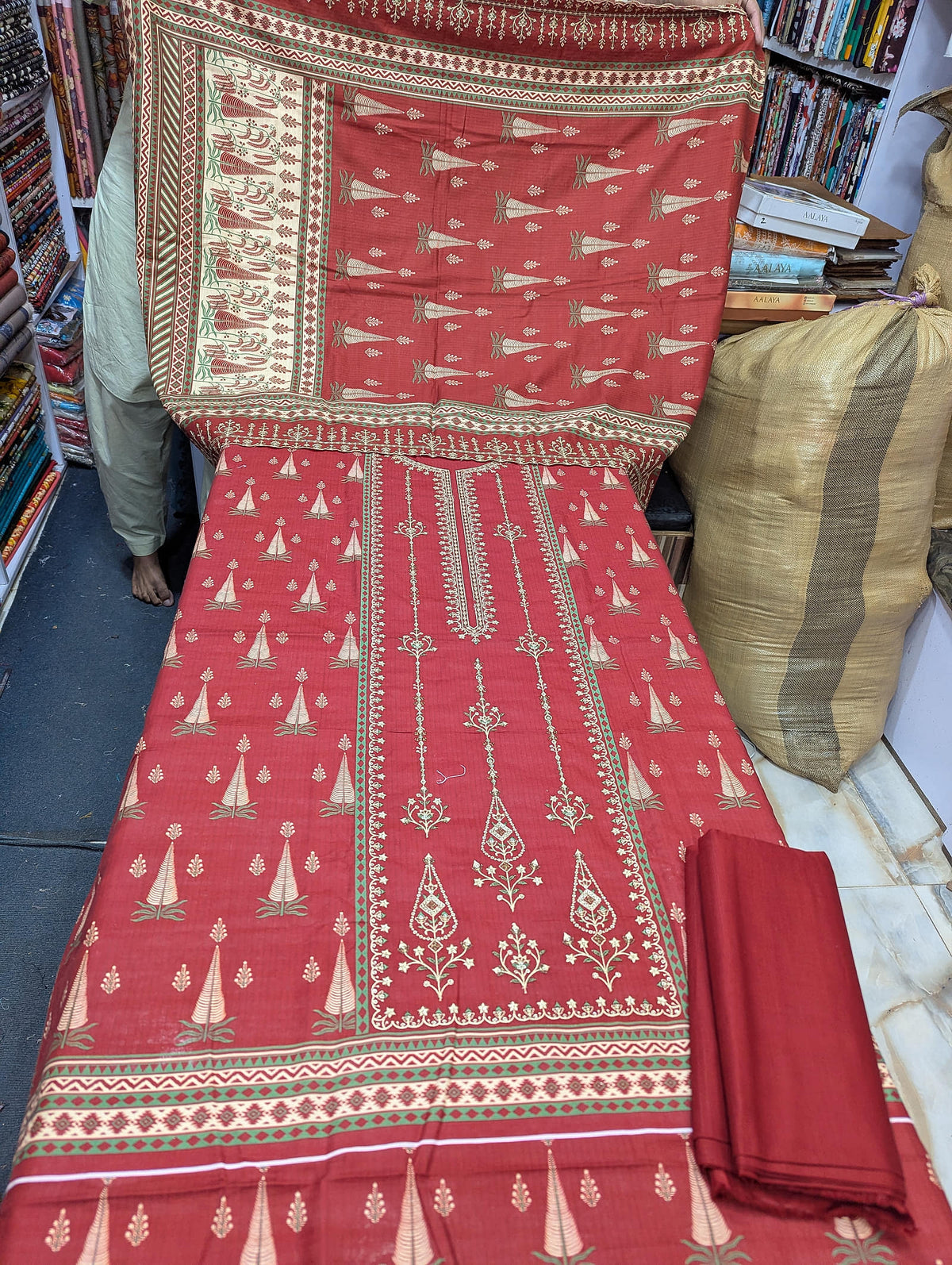 Bin Saeed Original Khaddar Printed + Embroidered 3-Piece Suit - 007 - View 2