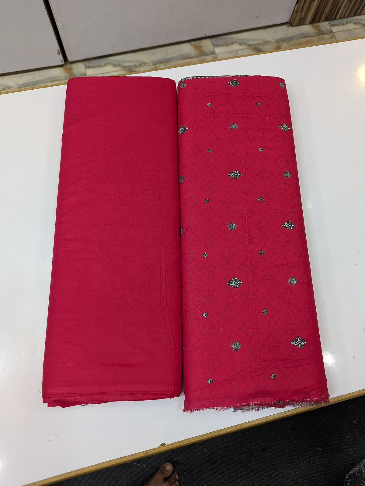 Premium Dhanak 2 Piece Winter Suit – Elegant Unstitched Collection - 003 - View 3