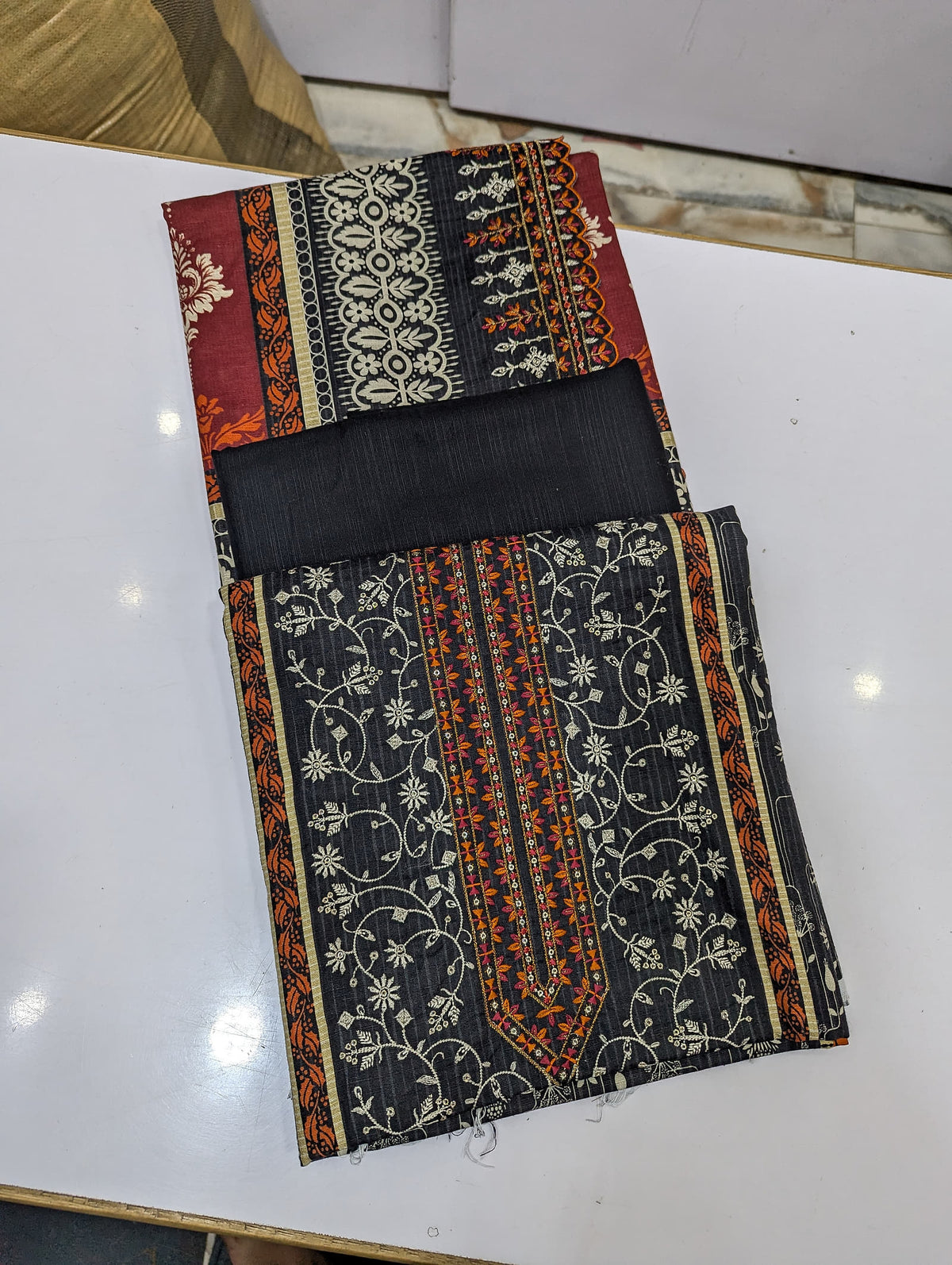 Bin Saeed Original Khaddar Printed + Embroidered 3-Piece Suit - 002 - View 2
