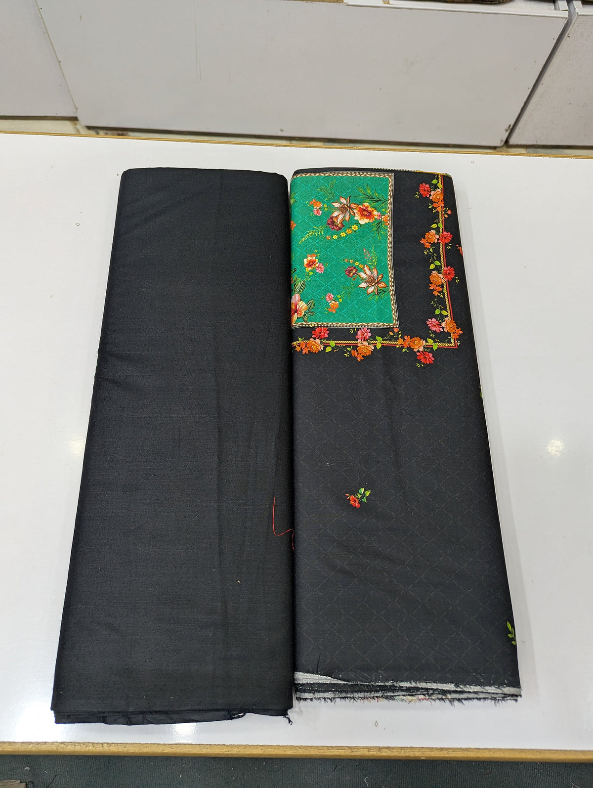 Five Star Printed Linen 2 Piece Suit – Premium Linen Shirt & Shalwar - 005 - View 3