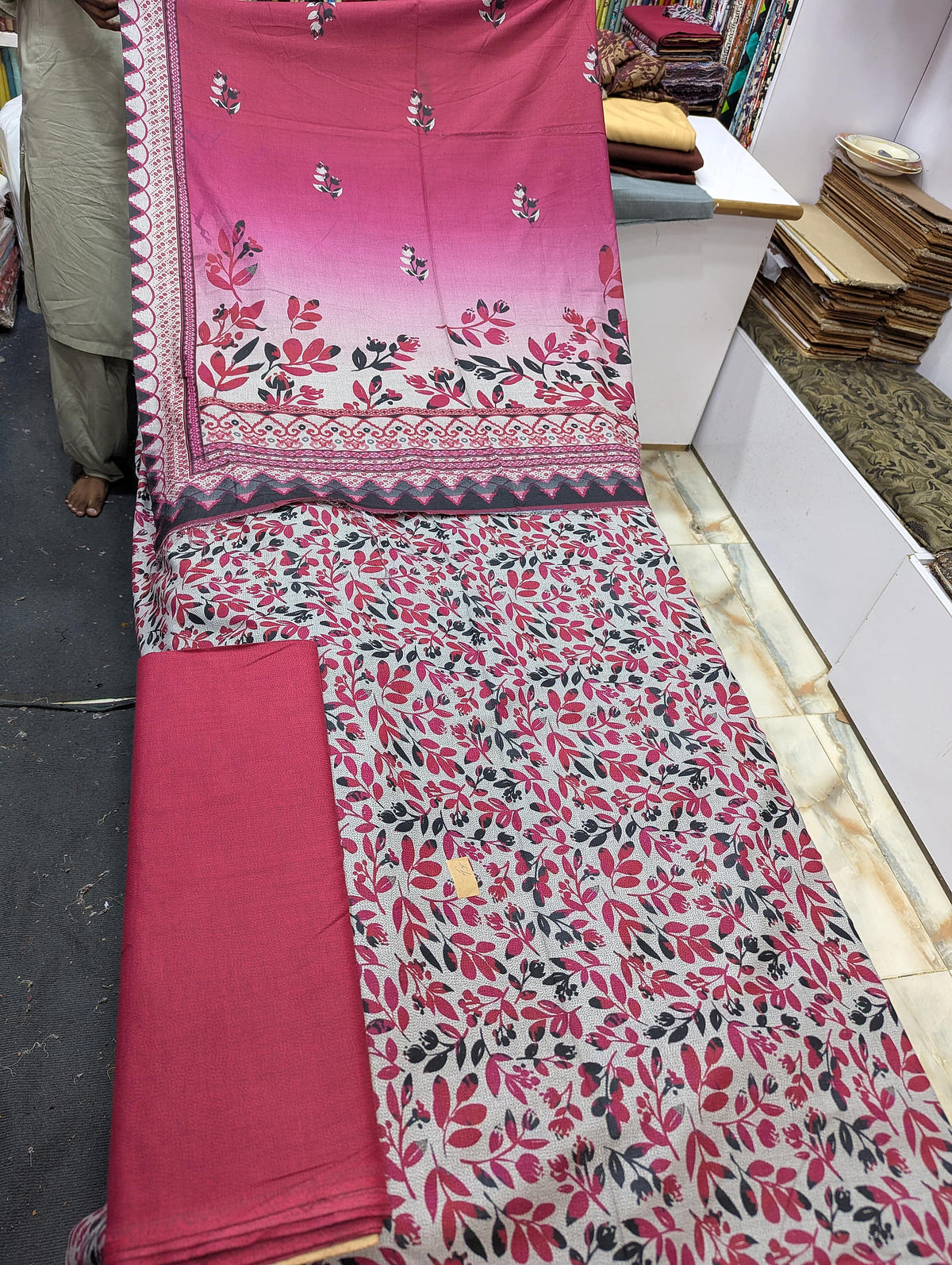Premium Dhanak Printed 3 Piece Suit for Women | Unstitched Winter Collection - 006 - View 2
