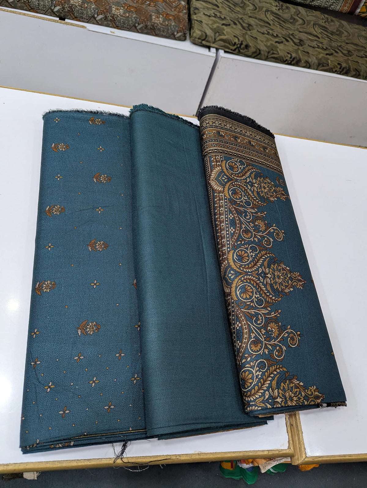 Five Star Premium Dhanak Printed 3 Piece Suit for Women | Winter Unstitched Collection - 007 - View 2