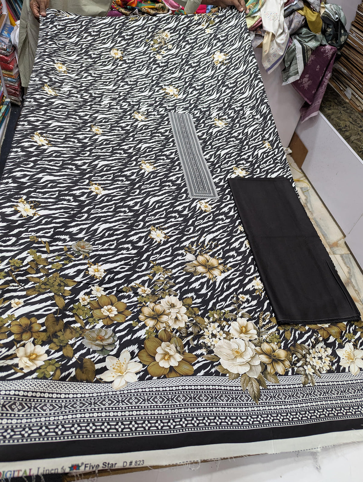 Five Star Printed Linen 2 Piece Suit – Premium Linen Shirt & Shalwar - 010 - View 2