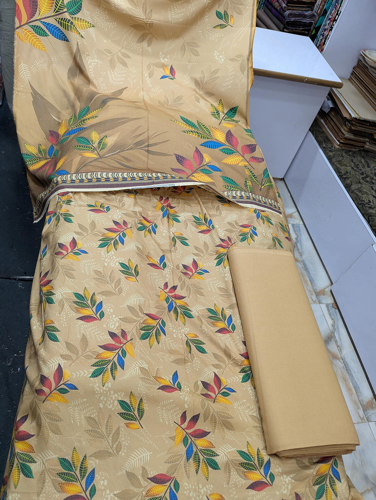 Premium Dhanak Printed 3 Piece Suit for Women | Unstitched Winter Collection - 017 - View 2