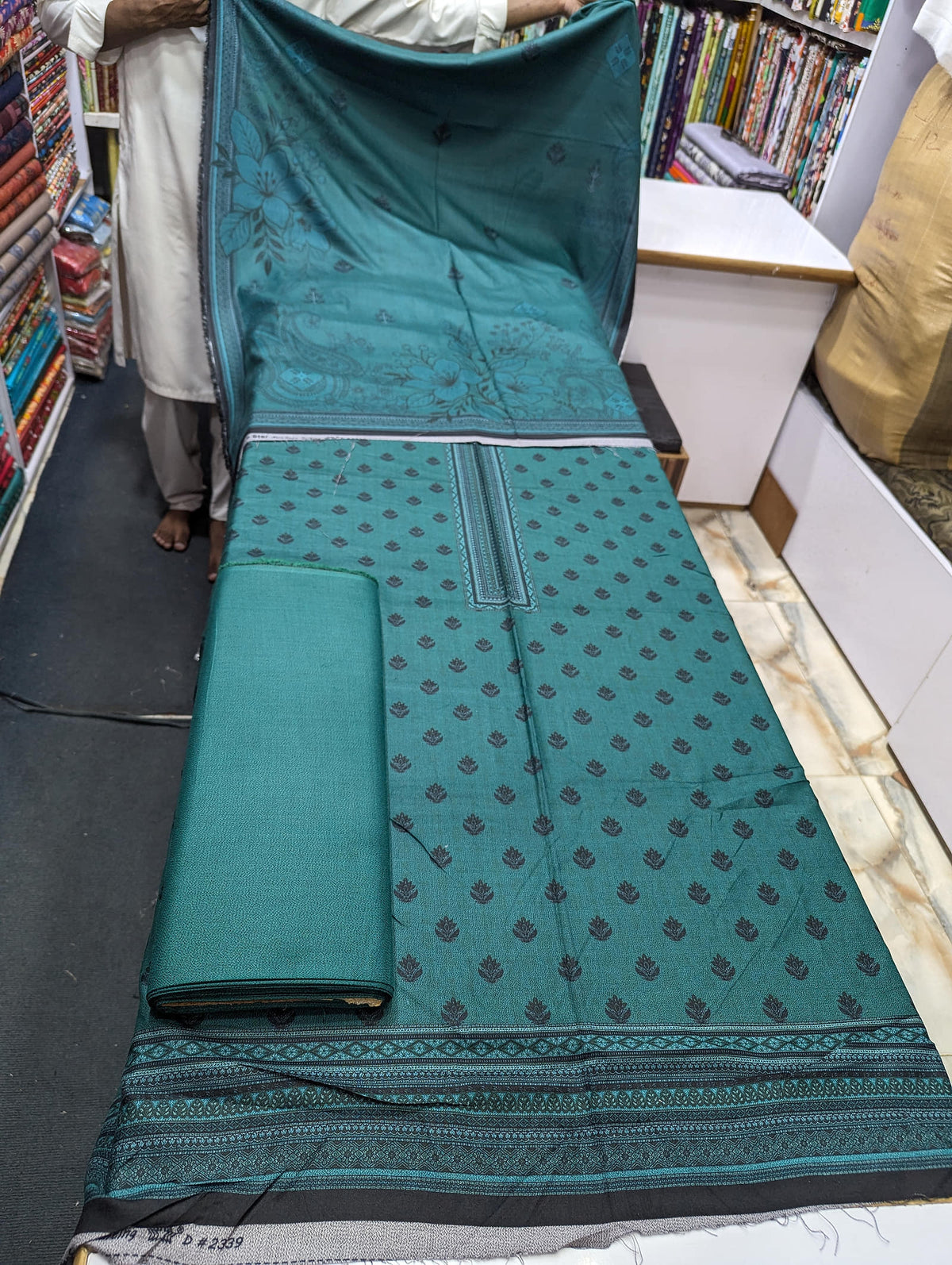 Five Star Premium Dhanak Printed 3 Piece Suit for Women | Winter Unstitched Collection - 027 - View 1