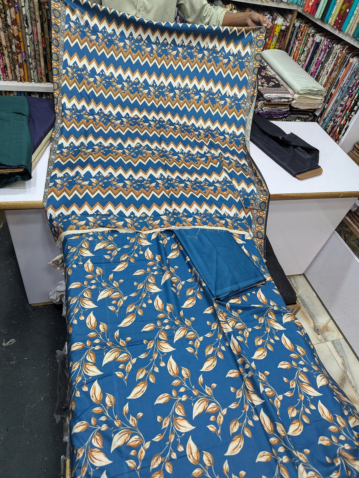 linen 3-pcs - 027 - View 2