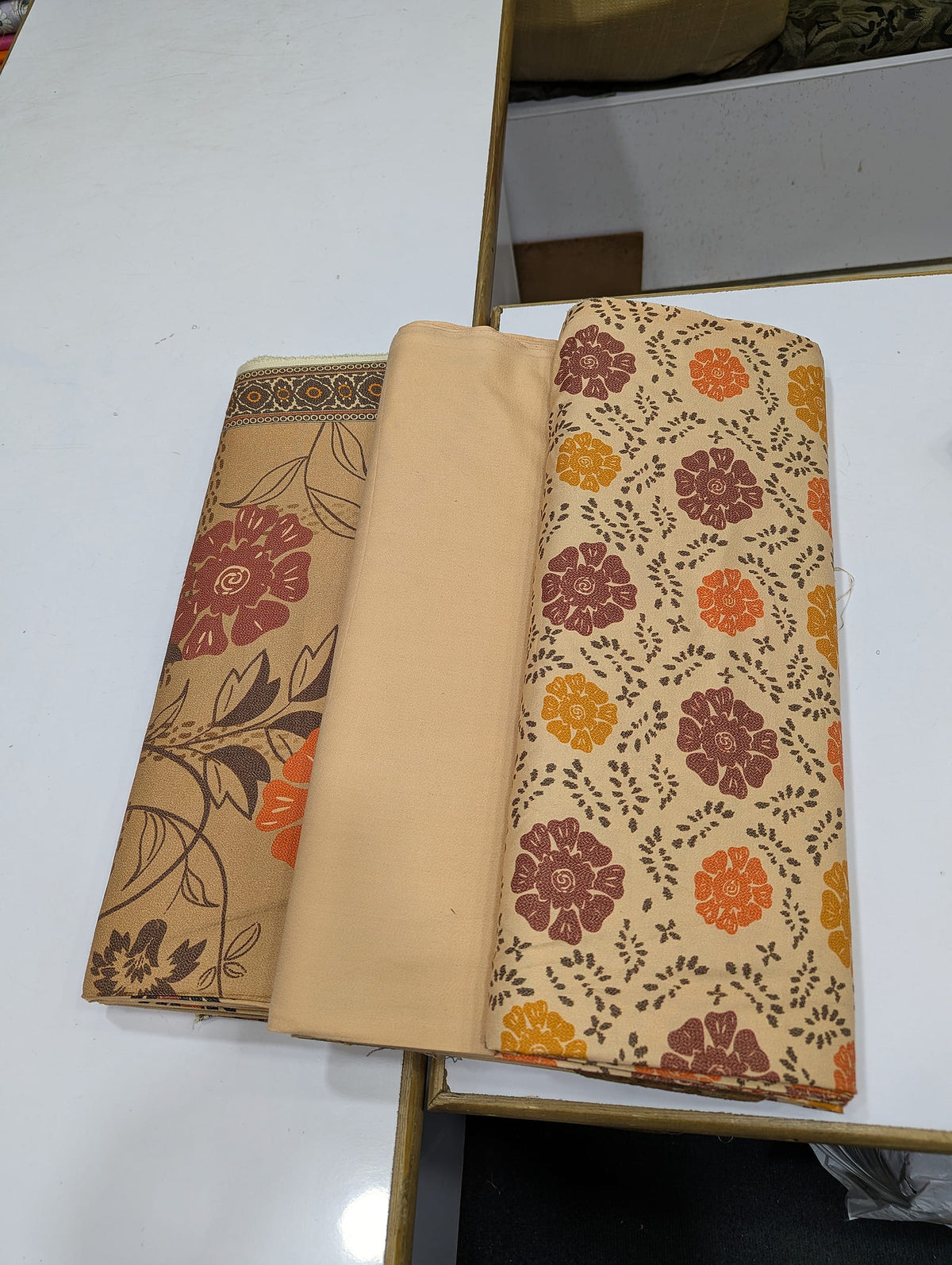 Five Star Premium Dhanak Printed 3 Piece Suit for Women | Winter Unstitched Collection - 029 - View 2