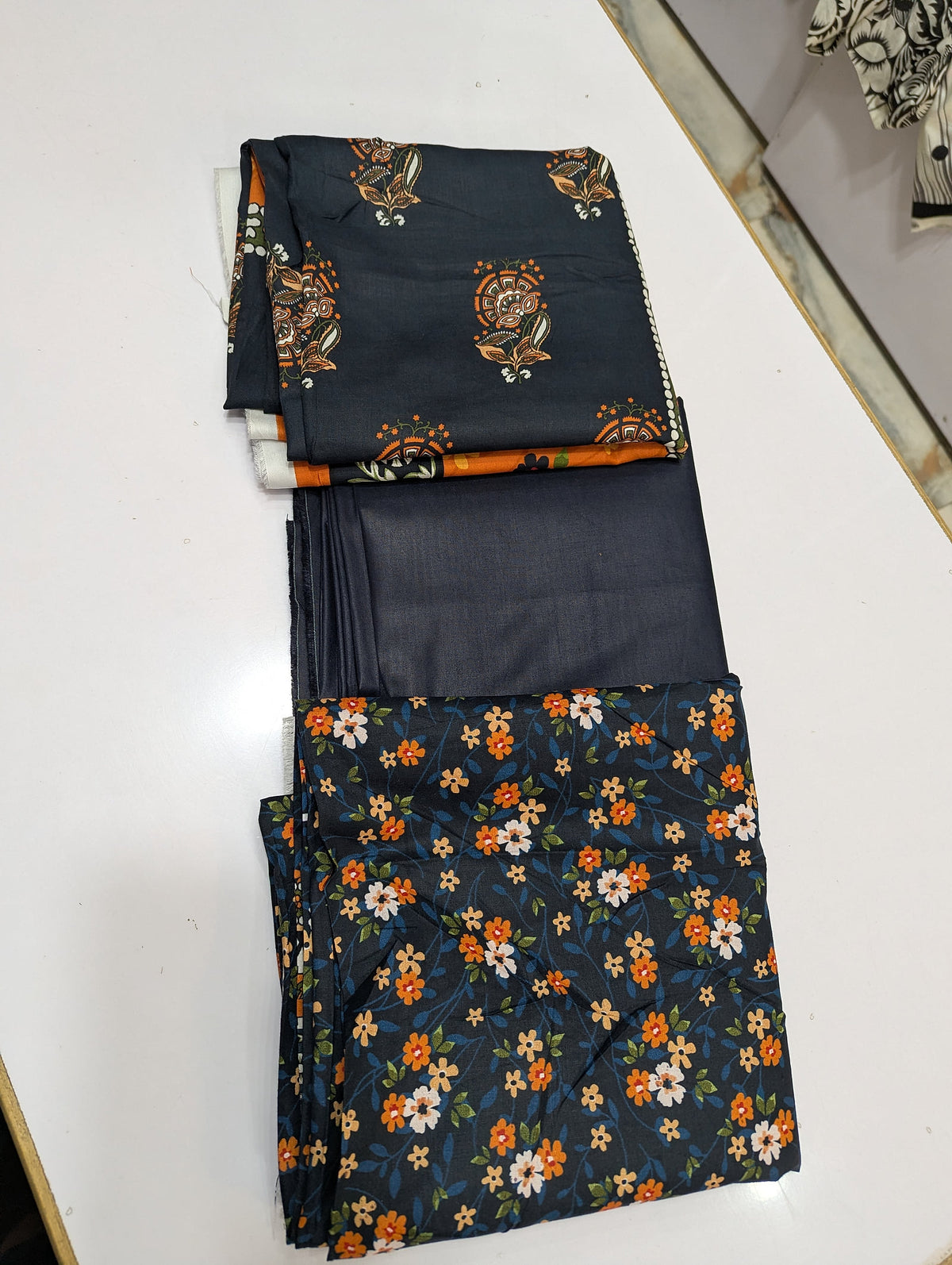 linen 3-pcs - 030 - View 2