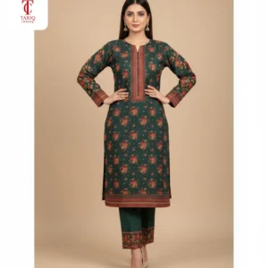 dark.gren wid red flower